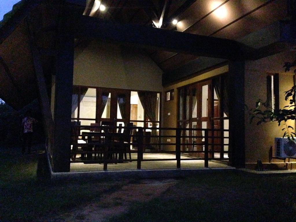 Laya Safari Resorts & Spa Yala Extérieur photo