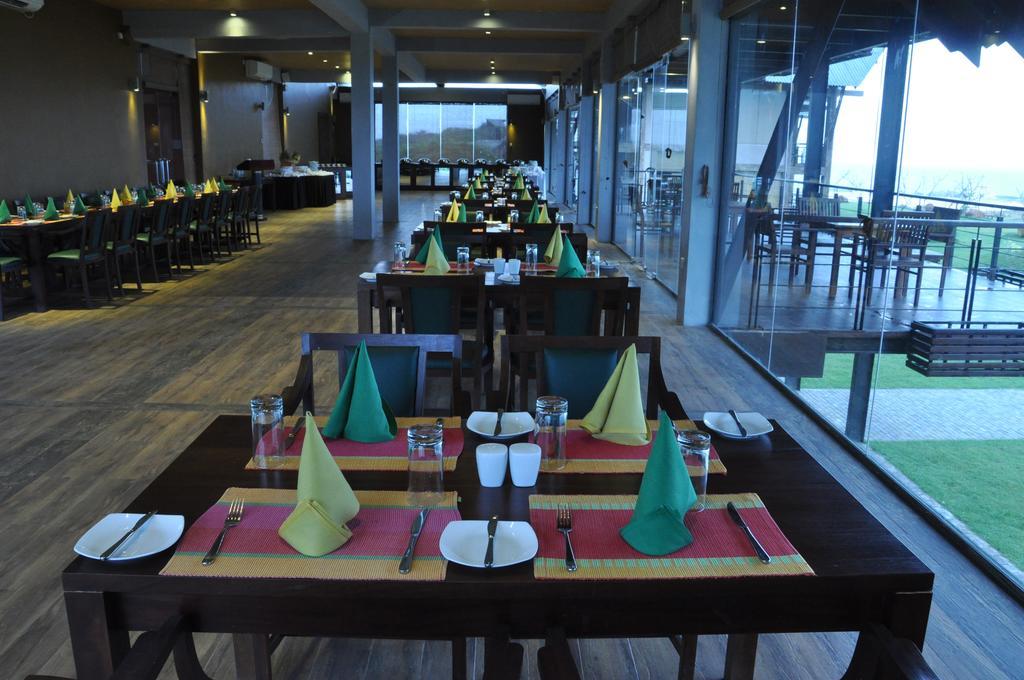 Laya Safari Resorts & Spa Yala Extérieur photo